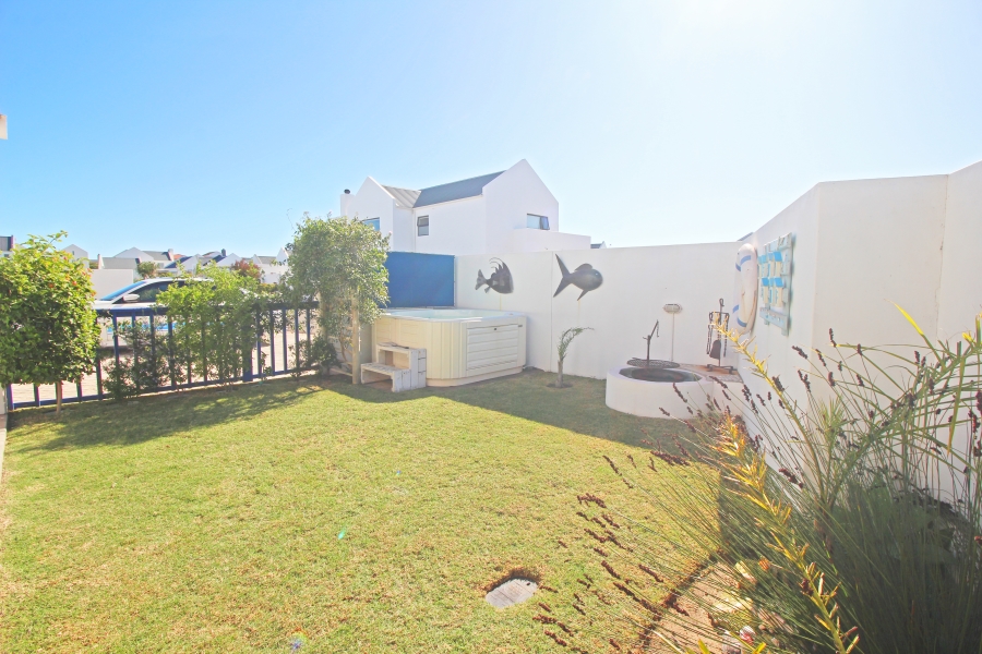 3 Bedroom Property for Sale in Blue Lagoon Western Cape